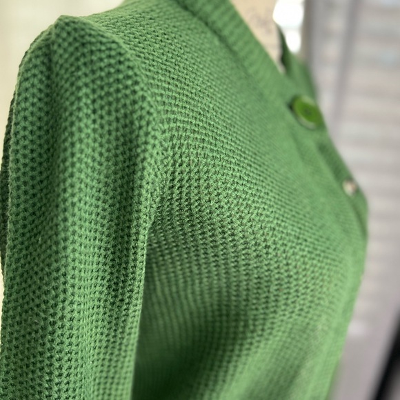 Forever Twenty One Women’s Jrs size L knit sweater top snap button closure - Picture 5 of 13